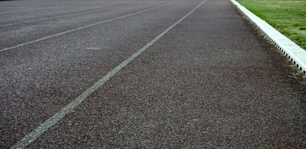 gray-concrete-road